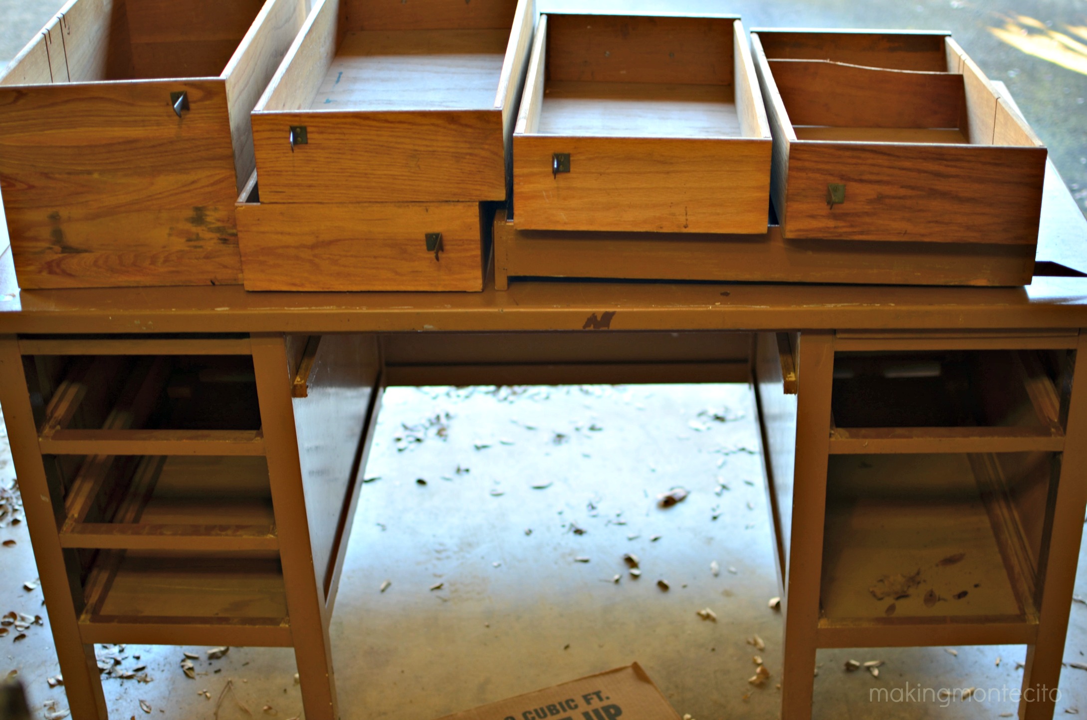 making montecito - old teachers desk makeover 2