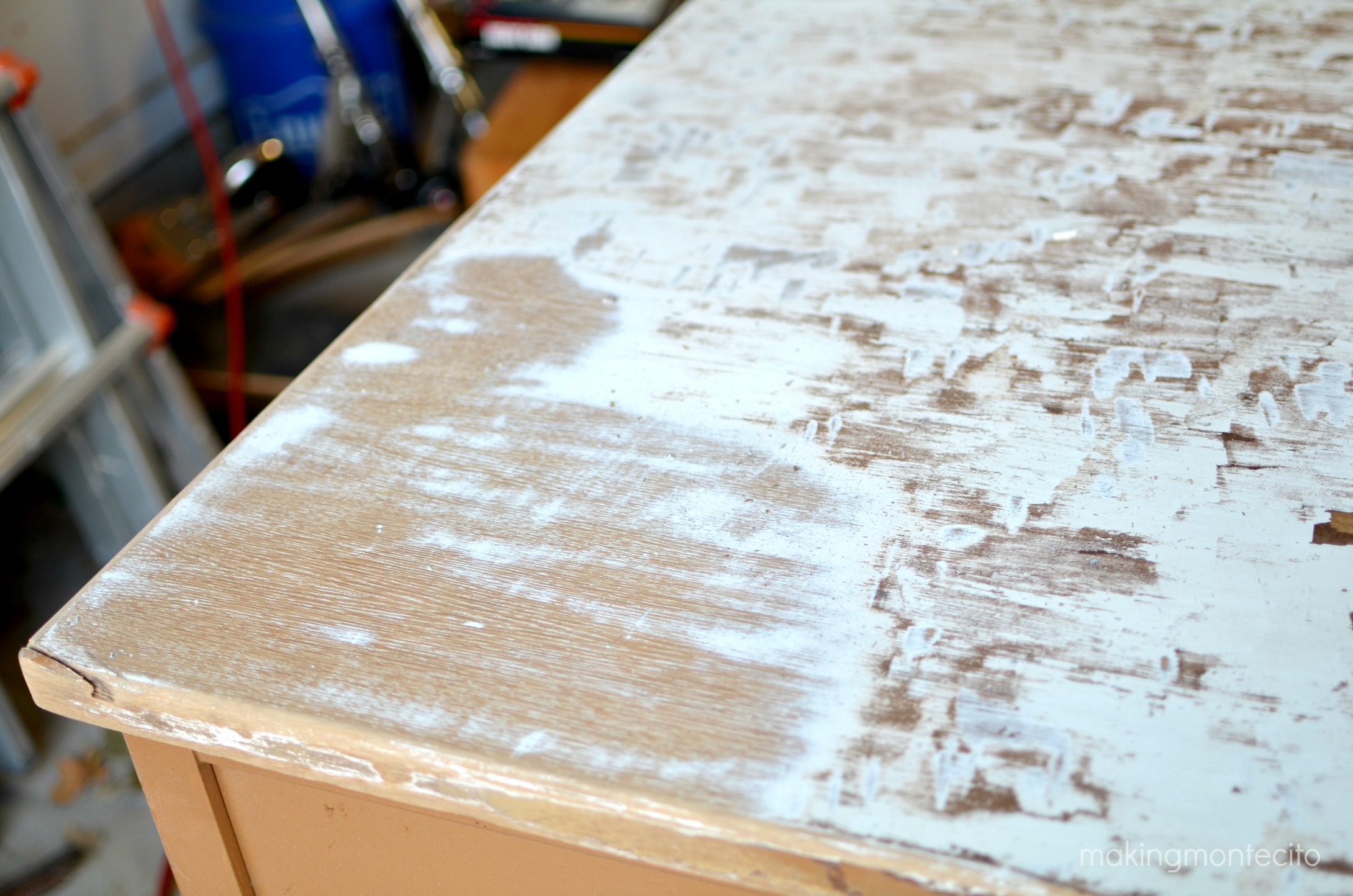 making montecito - old teachers desk makeover 8